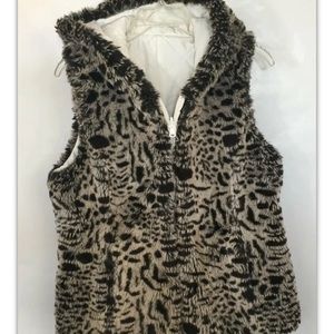 Kristen Blake reversible hooded vest size Small